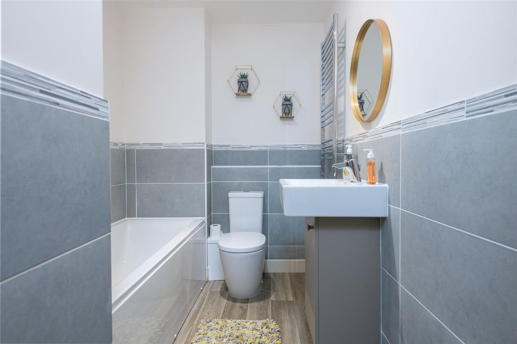Additional image 14 of 3 bed terraced house to rentDe Montfort Gardens, Boston PE21