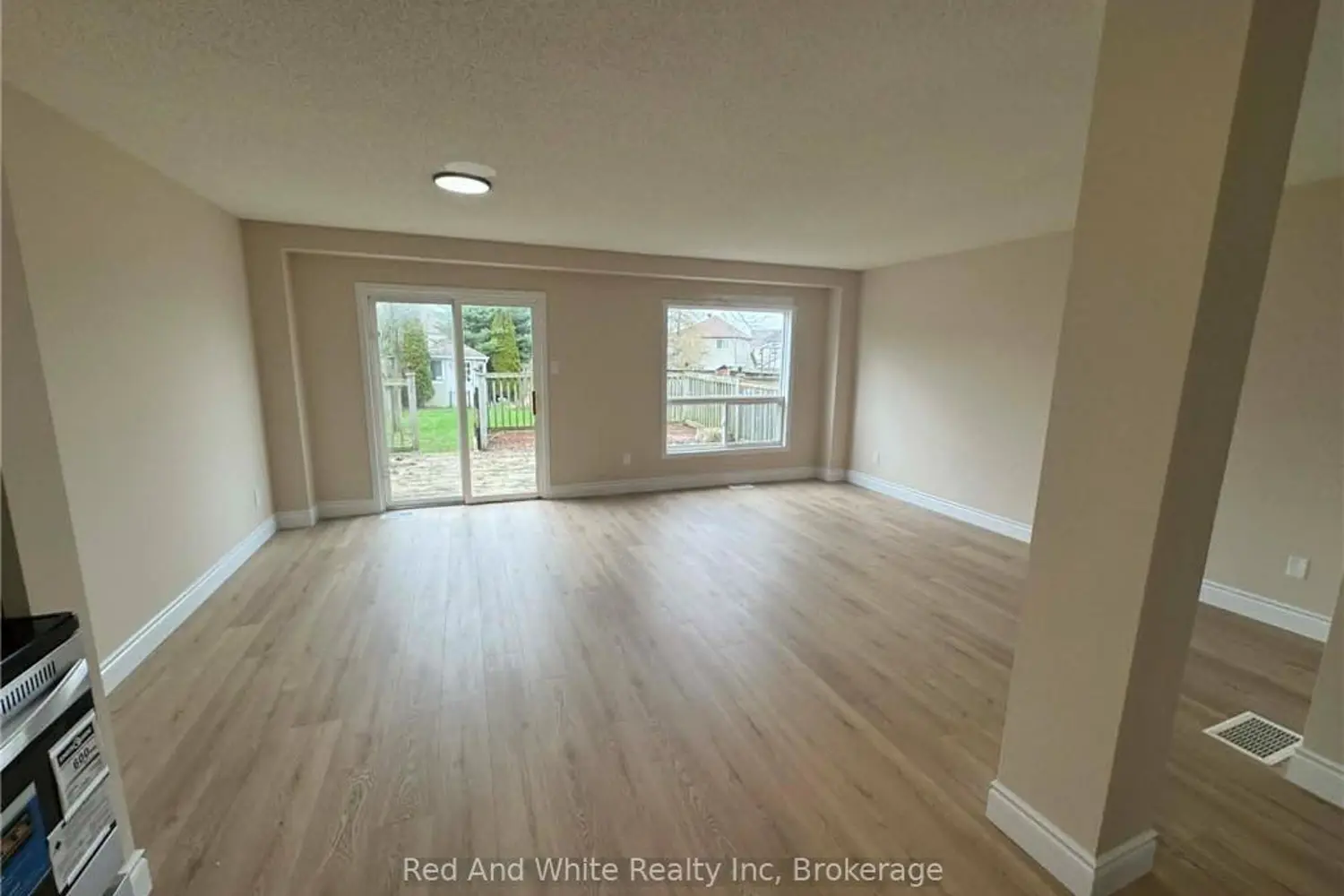 Additional image 9 of 725 Paris Boulevard