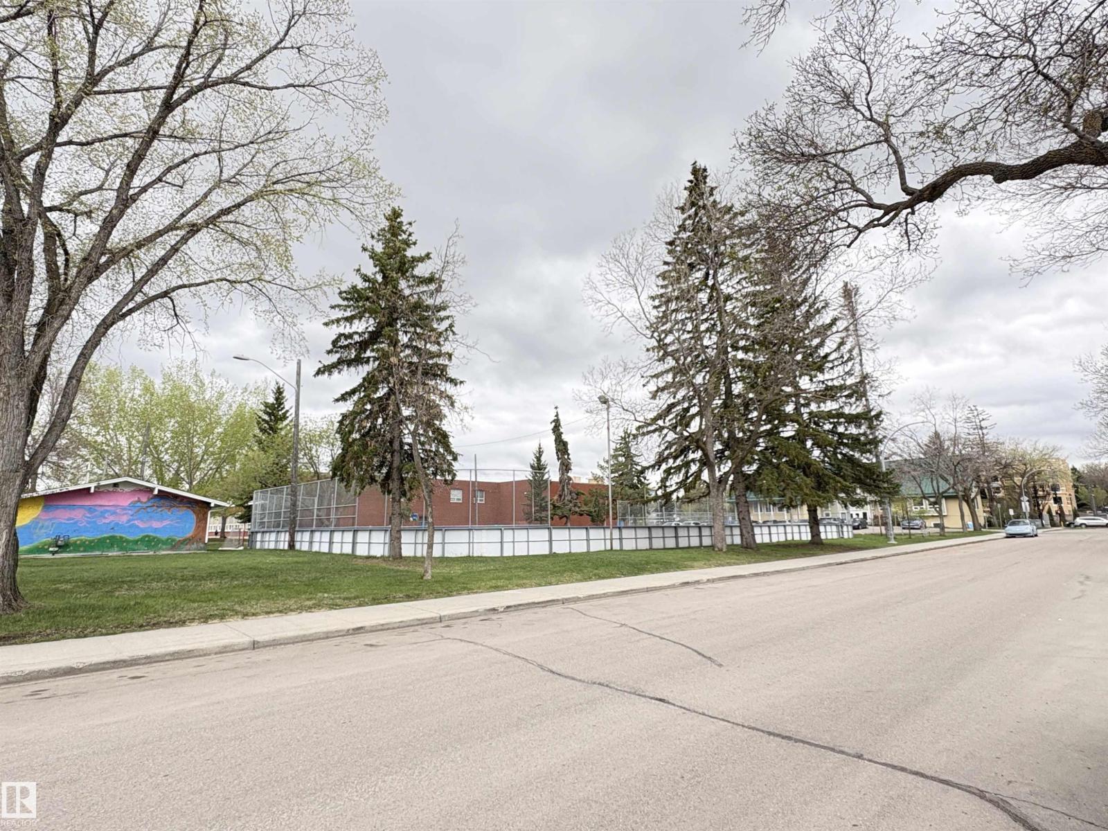 Additional image 3 of 11314 78 Avenue NW, Edmonton, AB, T6G0H3
