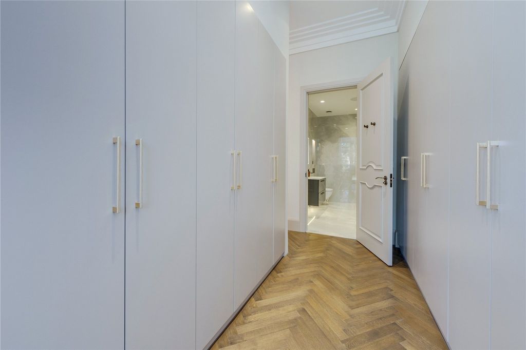 Additional image 20 of 2 bed flat for saleHanstead House, Bricket Wood, St Albans AL2