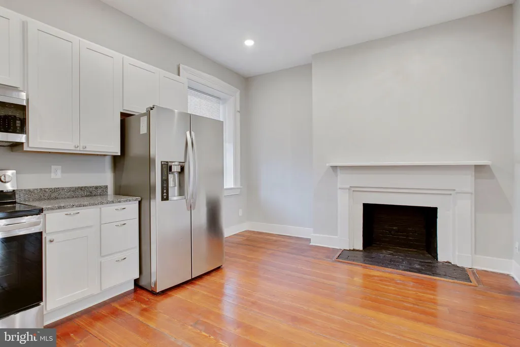 Additional image 5 of 106 W Saratoga Street, Baltimore, MD 21201
