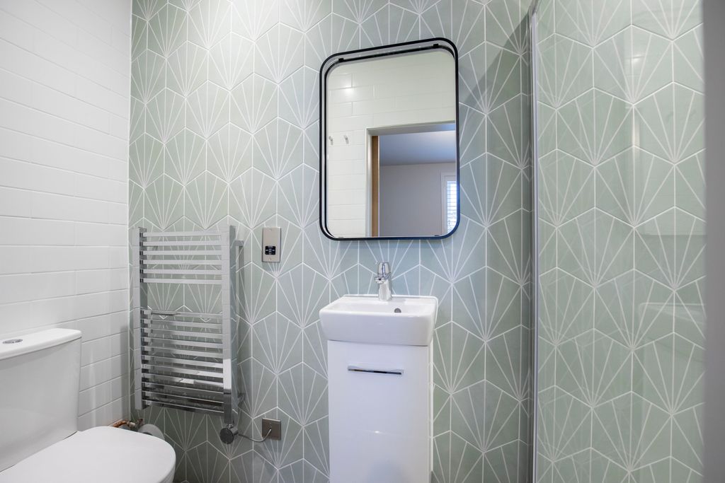 Additional image 4 of 2 bed flat to rentBuckingham Court, Wellington Street, Cheltenham GL50