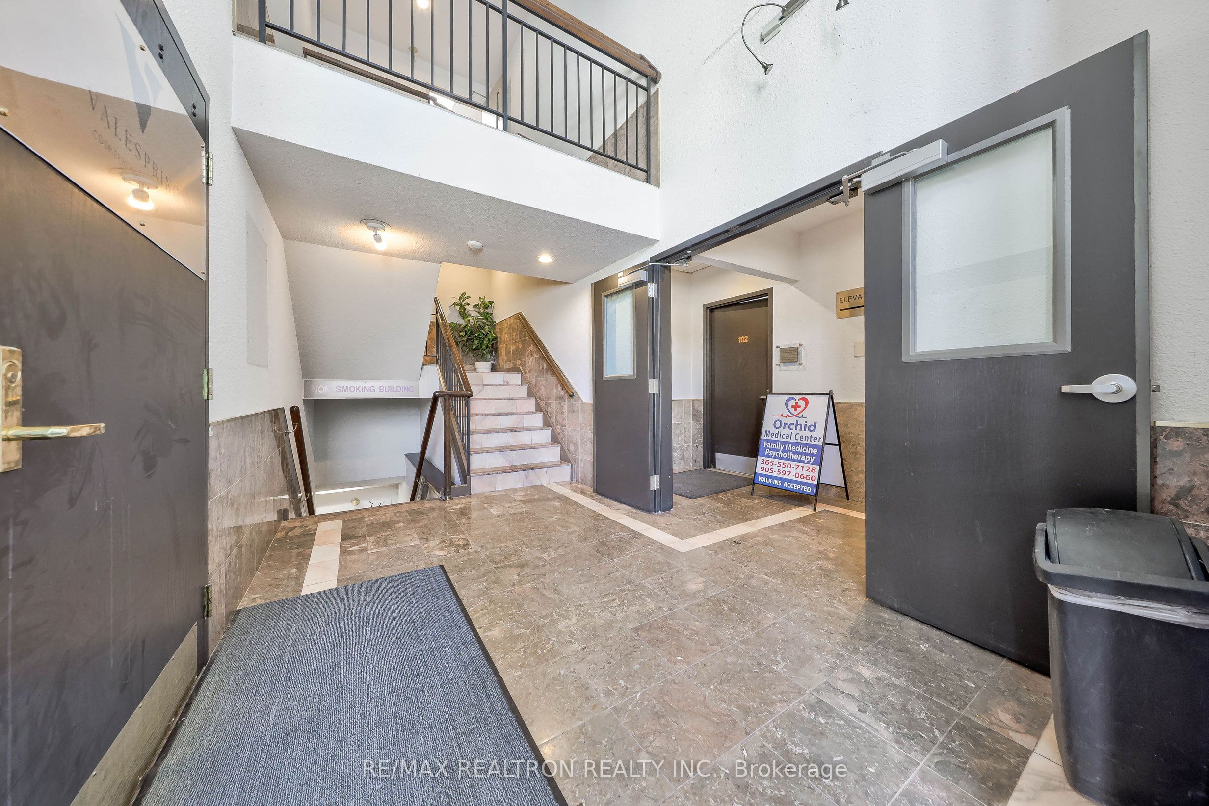 Additional image 5 of 202-9955 Yonge Street, Richmond Hill, ON, L4C 9M6