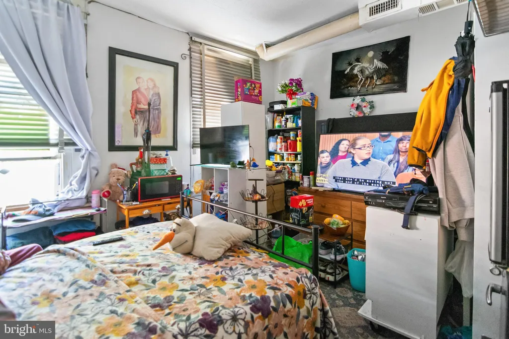 Additional image 11 of 301 S Ann Street, Baltimore, MD 21231