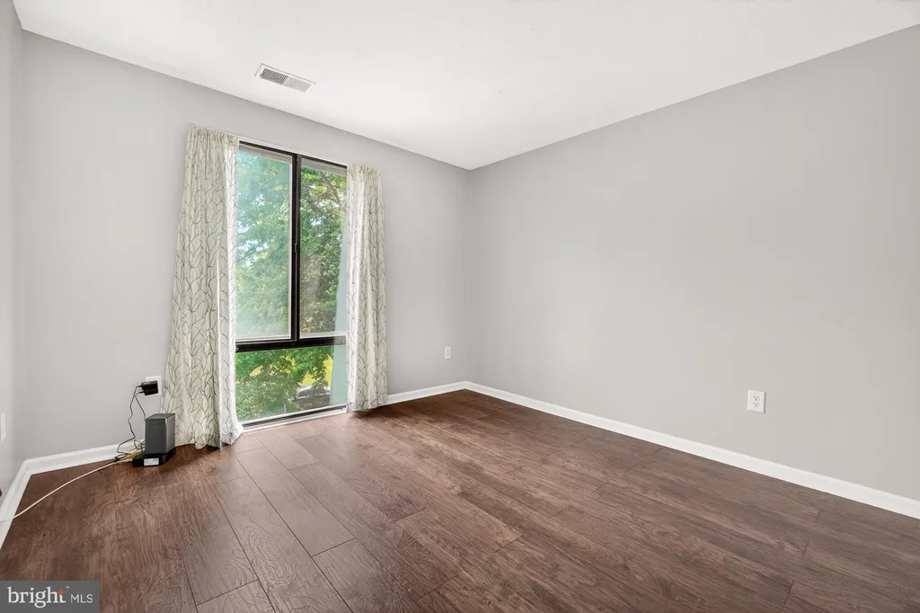 Additional image 7 of 1016 Brinker Drive Unit 301, Hagerstown, MD 21740