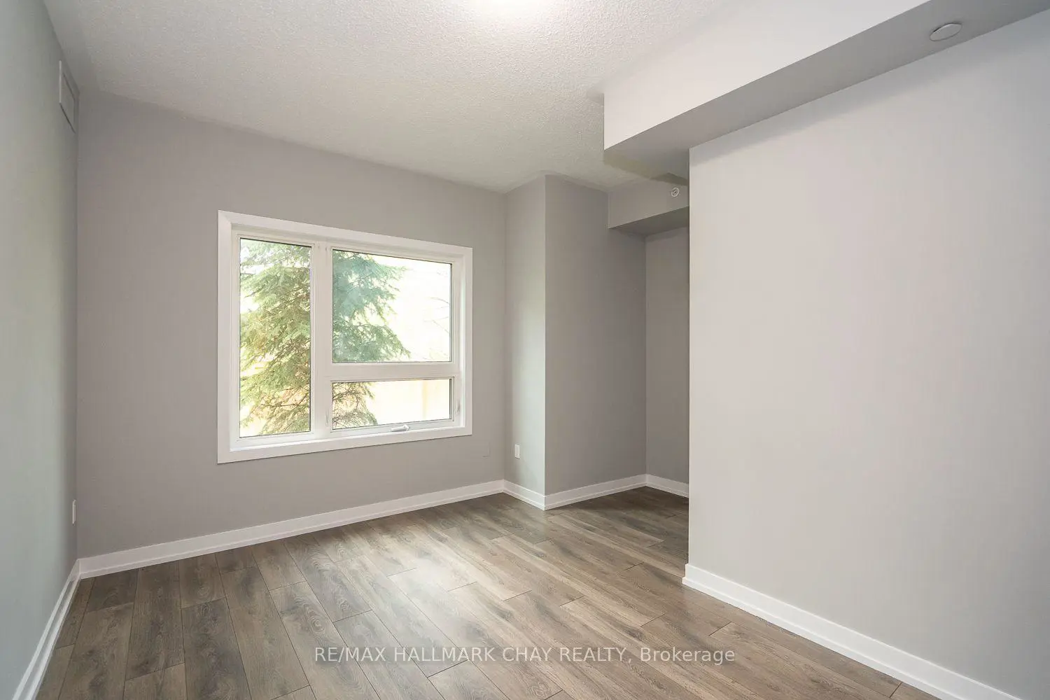 Additional image 9 of 69 Boyne Street 103