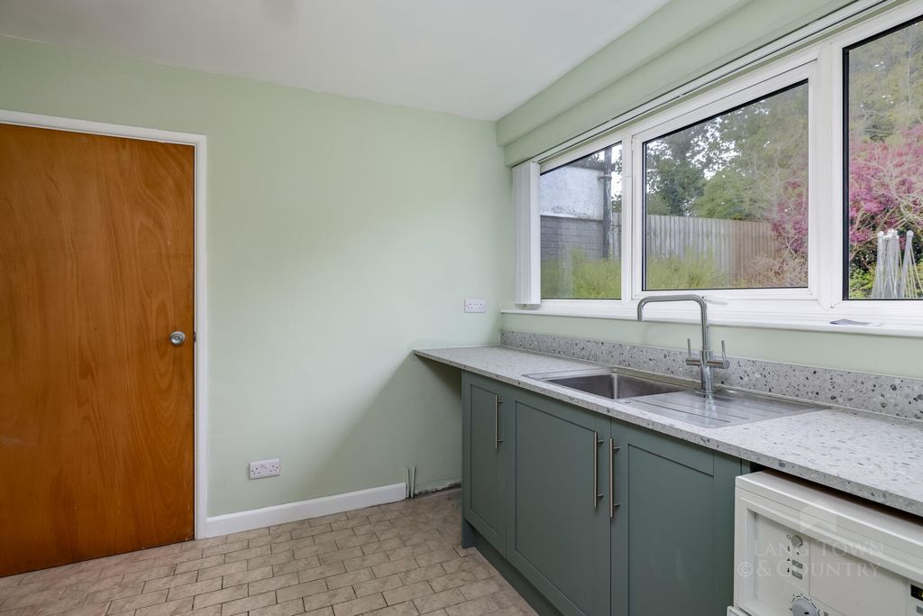 Additional image 11 of 4 bed detached house to rentPowisland Drive, Derriford, Plymouth PL6