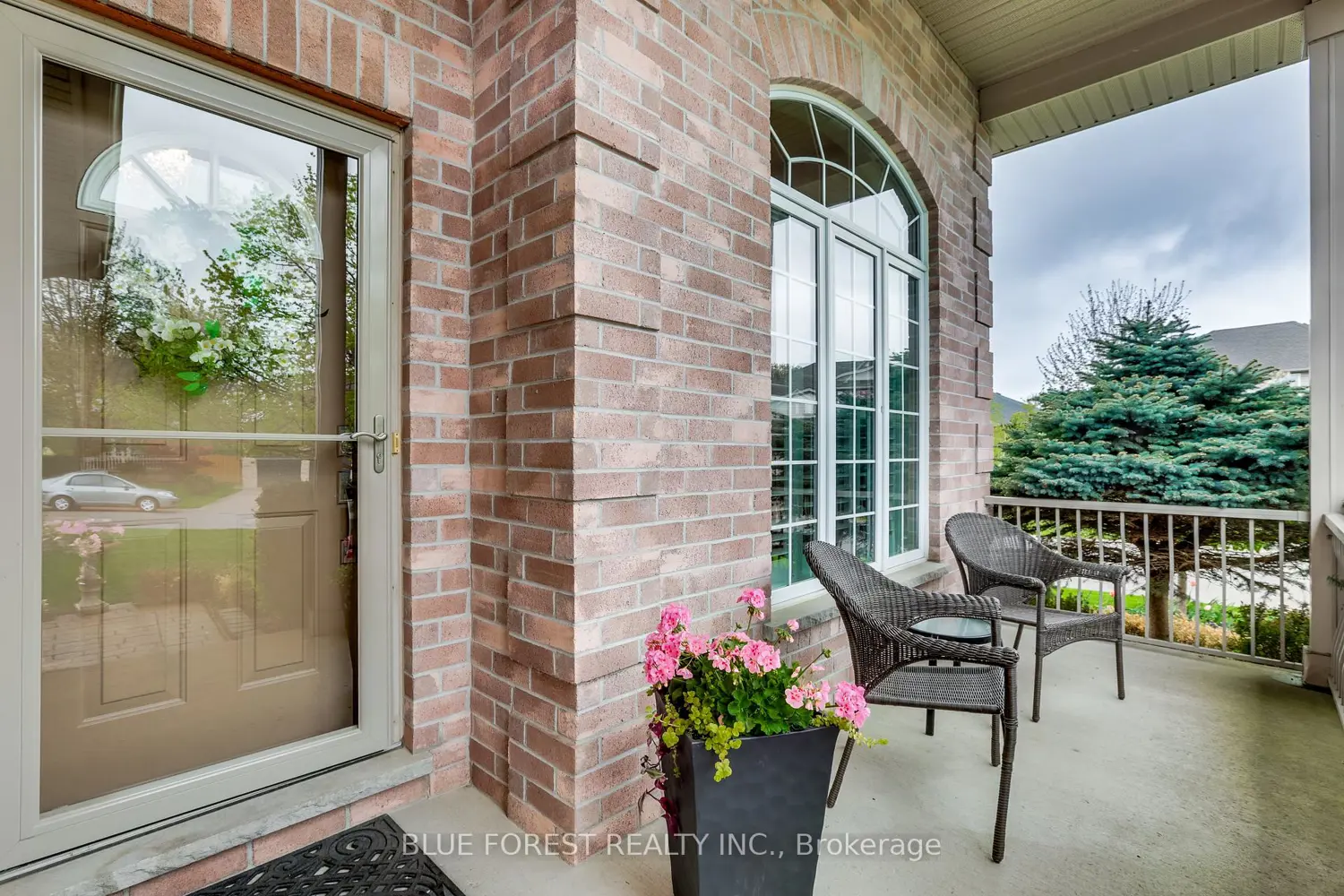 179 Forest Grove Crescent