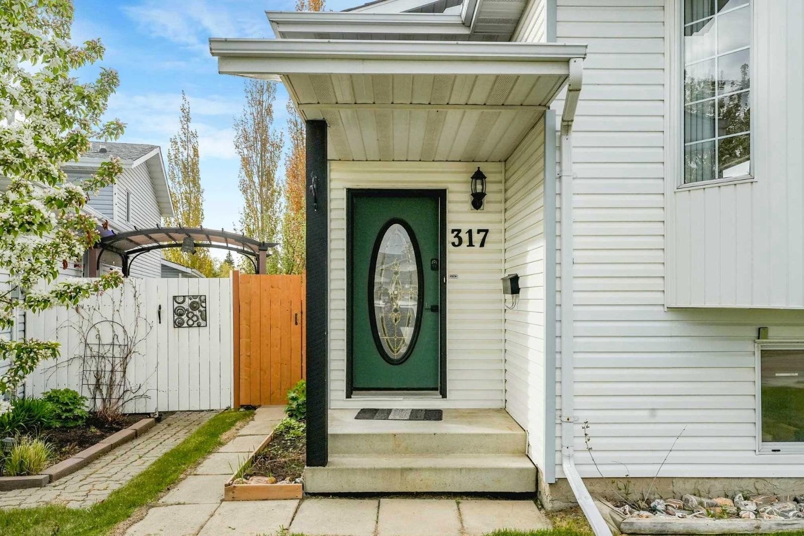 Additional image 8 of 317 Kline Crescent NW, Edmonton, AB, T6L6K8
