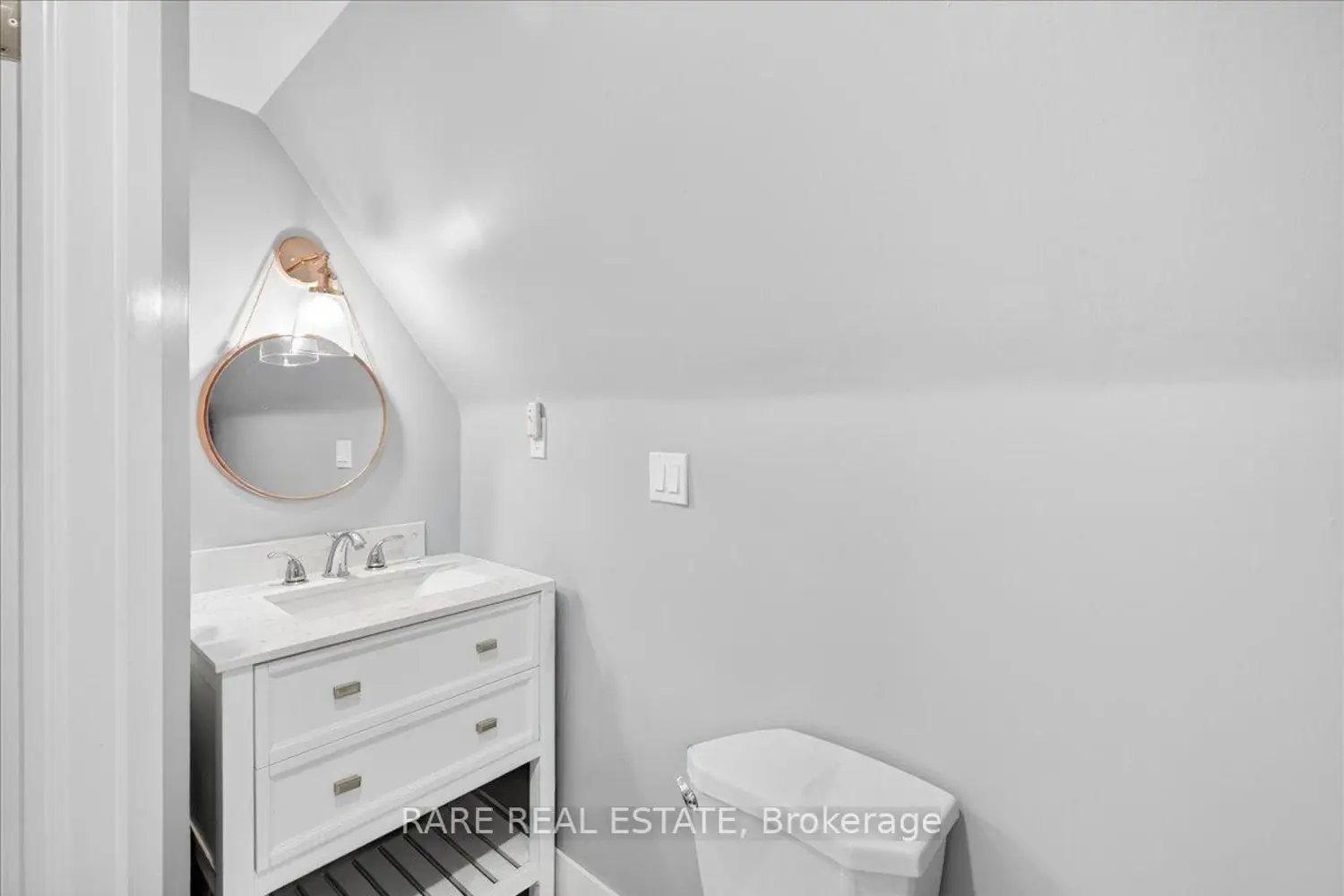Additional image 13 of 2570 Creemore Avenue