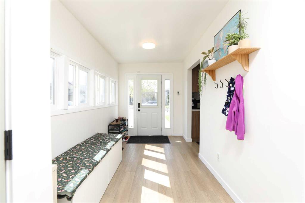 Additional image 4 of 605 50 Avenue, Coalhurst, AB, T0L 0V0