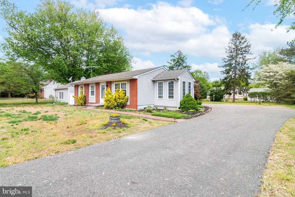31103 Vines Creek Road, Dagsboro, DE 19939