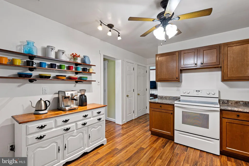 Additional image 8 of 130 Hedgewick Drive, Newark, DE 19702