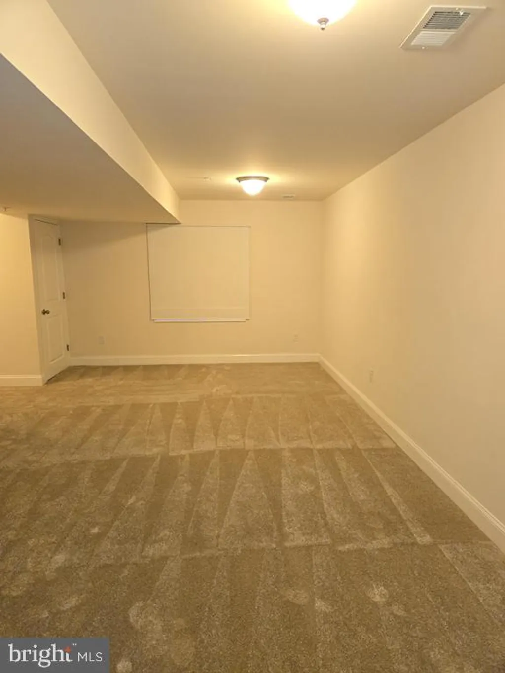 303 Ellis Court, Newark, DE 19711