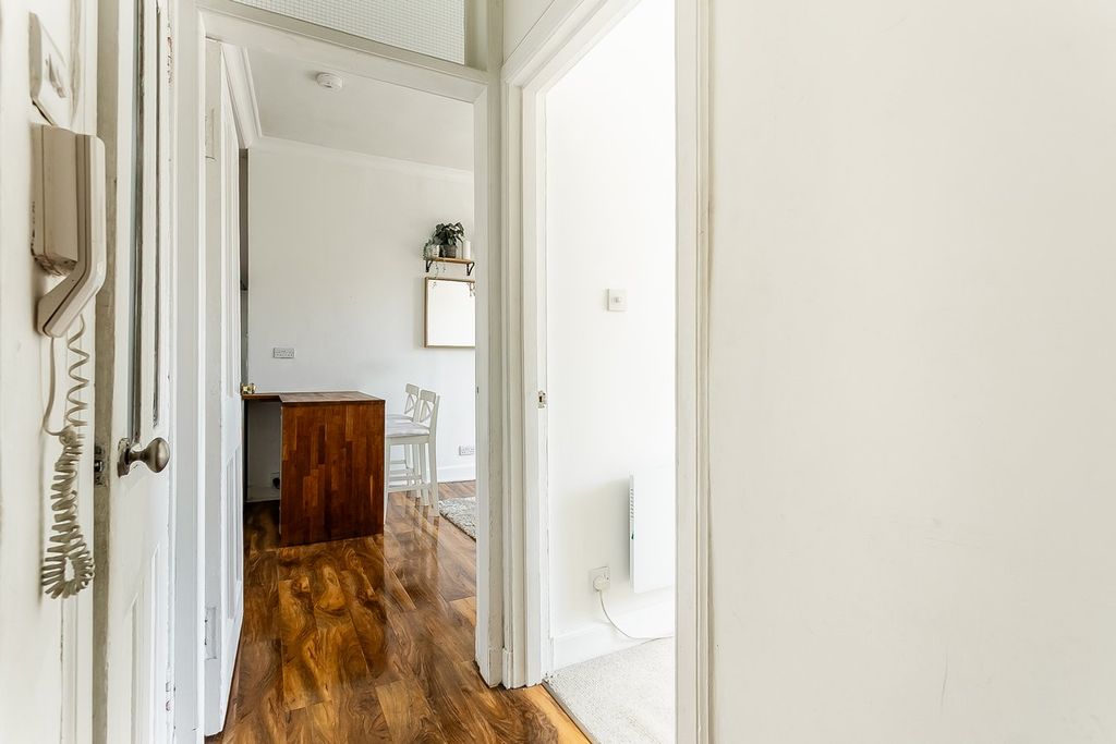 Additional image 17 of 1 bed flat for saleGorgie Road, Edinburgh EH11