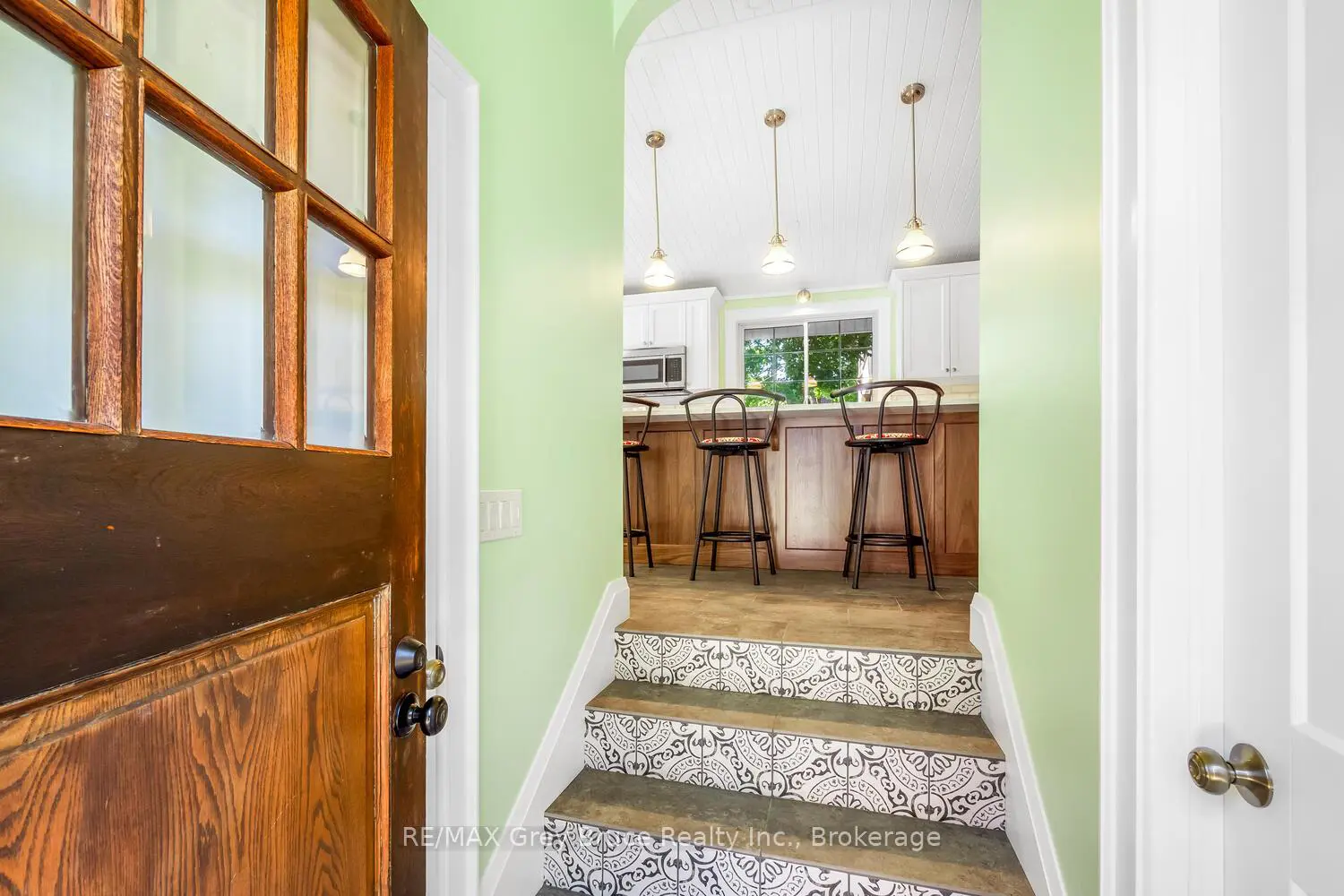 Additional image 19 of 1075 4Th Avenue