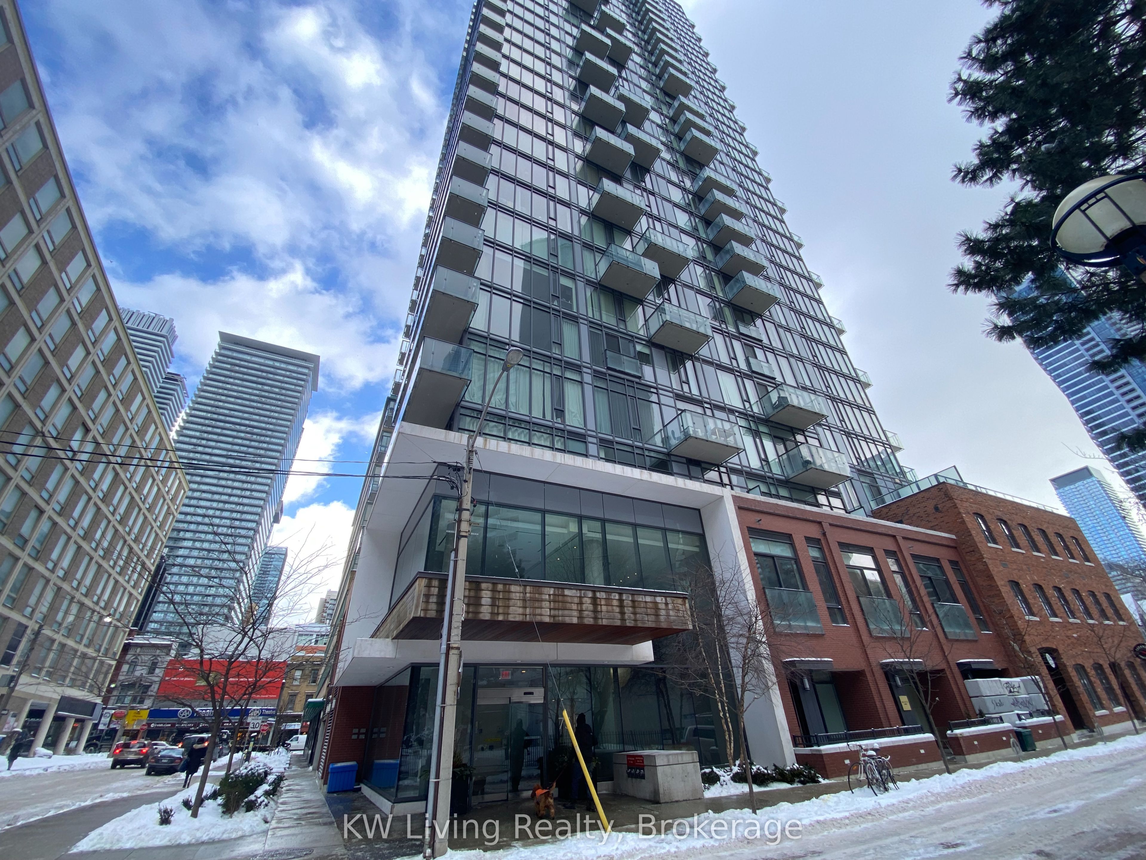 306-75 St Nicholas Street, Toronto, ON, M4Y 0A5