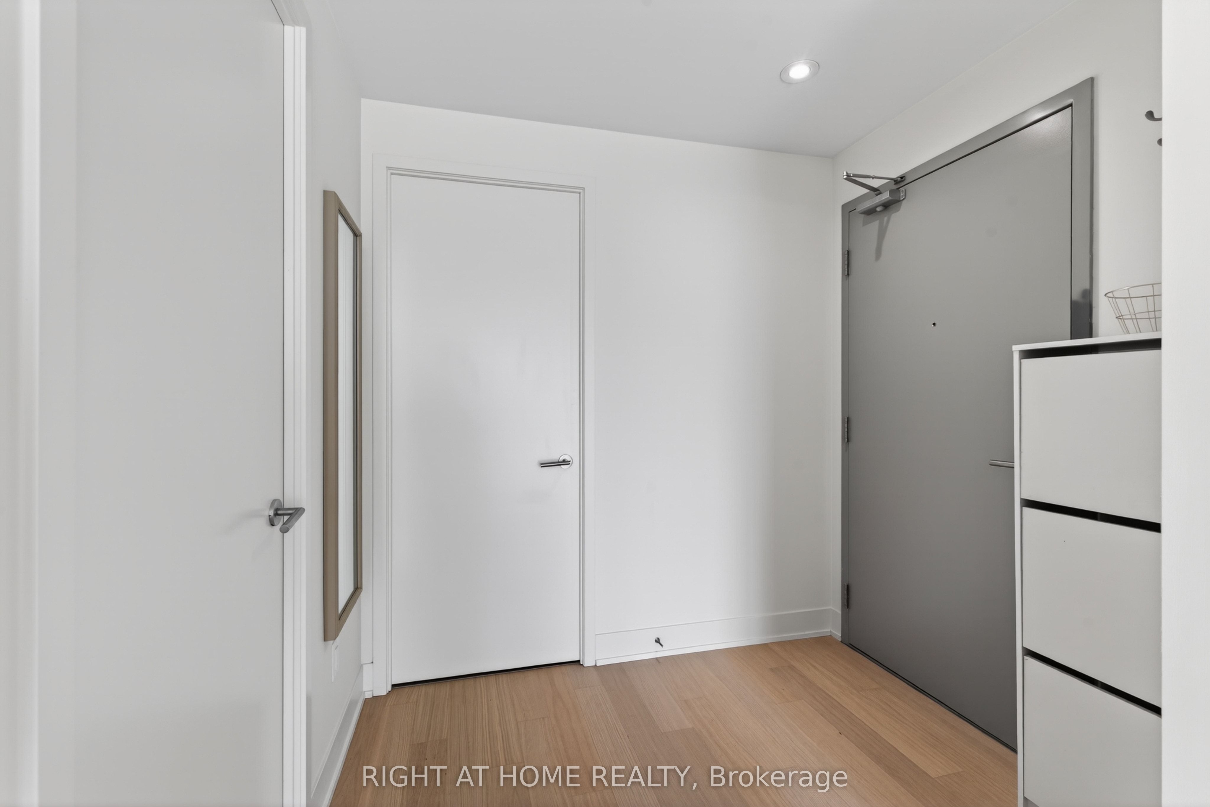 Additional image 2 of 806-322 Dupont Street, Toronto, ON, M5R 0E3