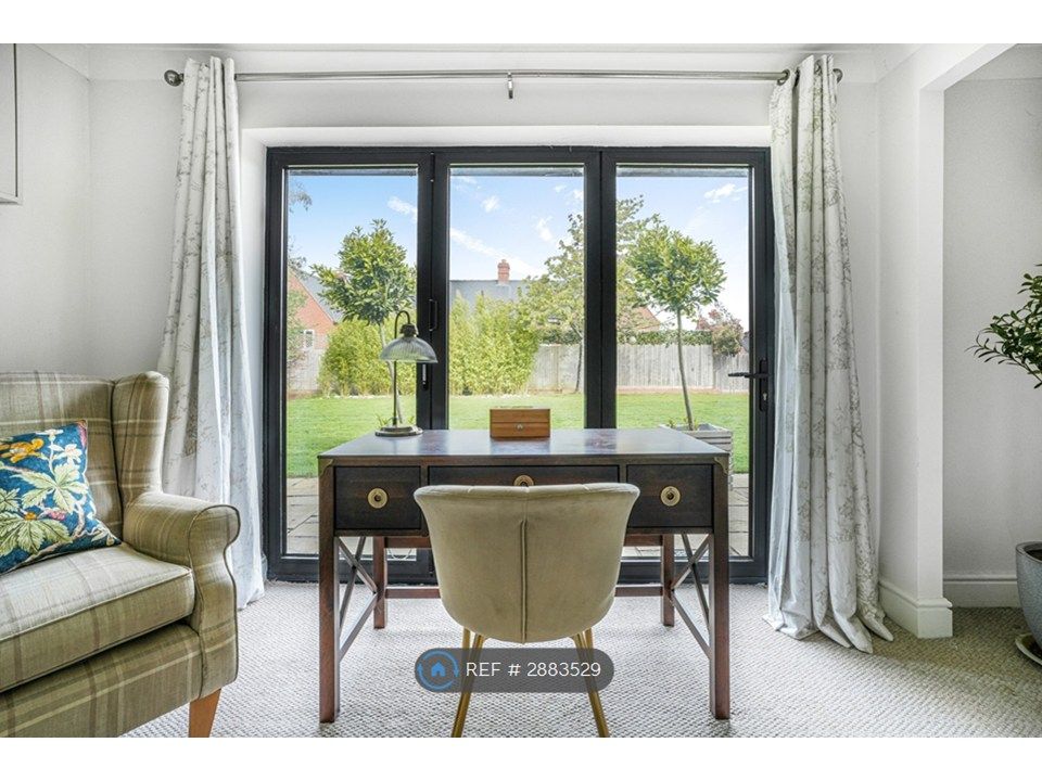 Additional image 10 of 4 bed detached house to rentLondon Road, Towcester NN12