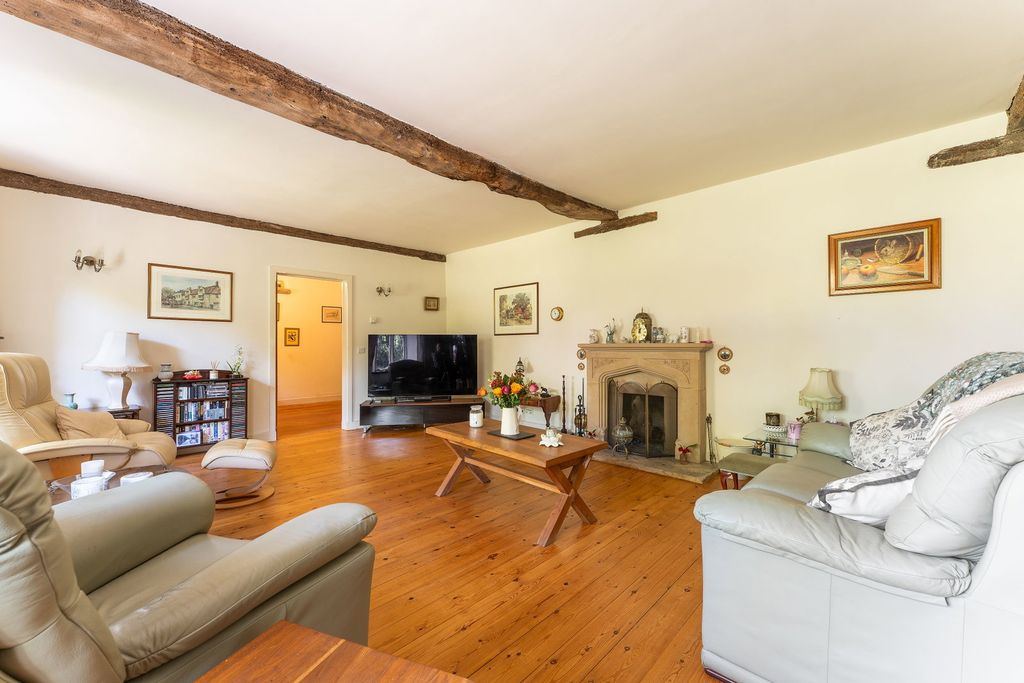 Additional image 15 of 4 bed detached house to rentStock Lane, Landford, Salisbury SP5