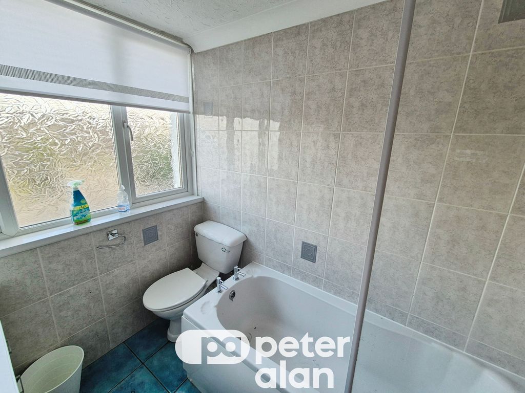 Additional image 6 of 2 bed maisonette to rentAllt-Yr-Yn Crescent, Newport NP20