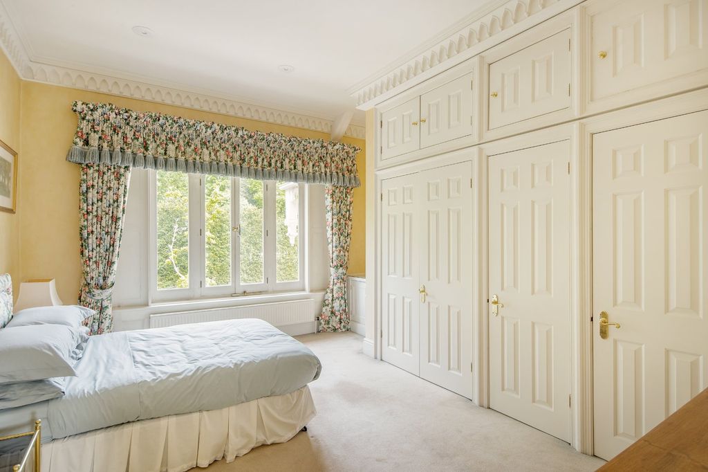 Additional image 13 of 6 bed detached house for saleHighwood Hill, London NW7