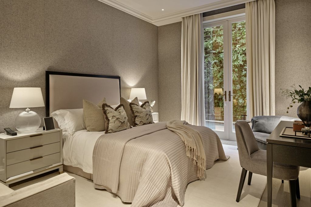 Additional image 20 of 6 bed flat for saleHans Place, Knightsbridge, London SW1X