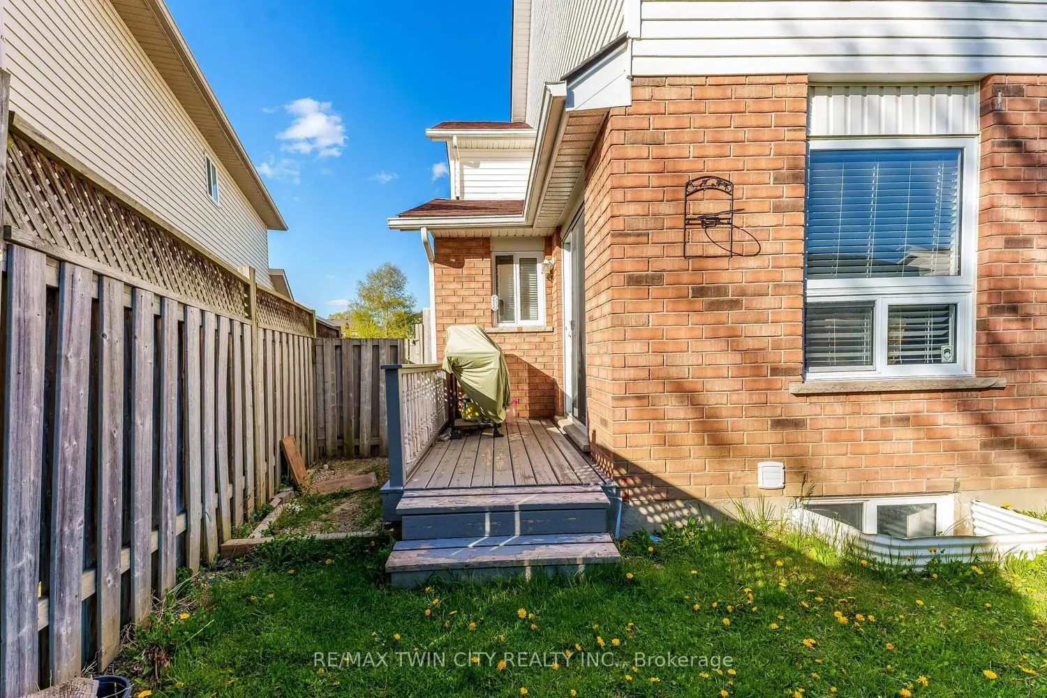 Additional image 10 of 15 Copper Leaf Street
