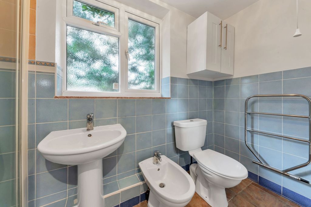 Additional image 15 of 6 bed semi-detached house to rentSt. Barnabas Road, Cambridge CB1