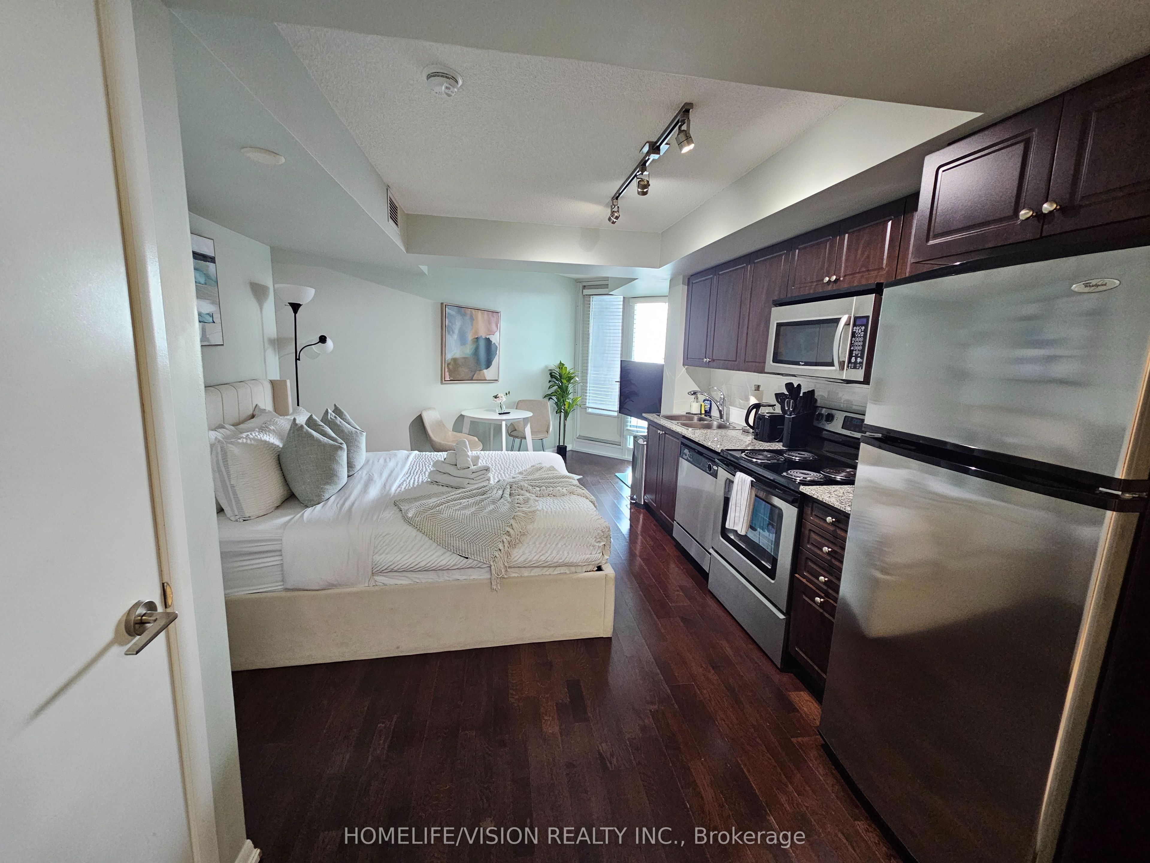 Additional image 4 of 1258-209 Fort York Boulevard, Toronto, ON, M5V 4A1