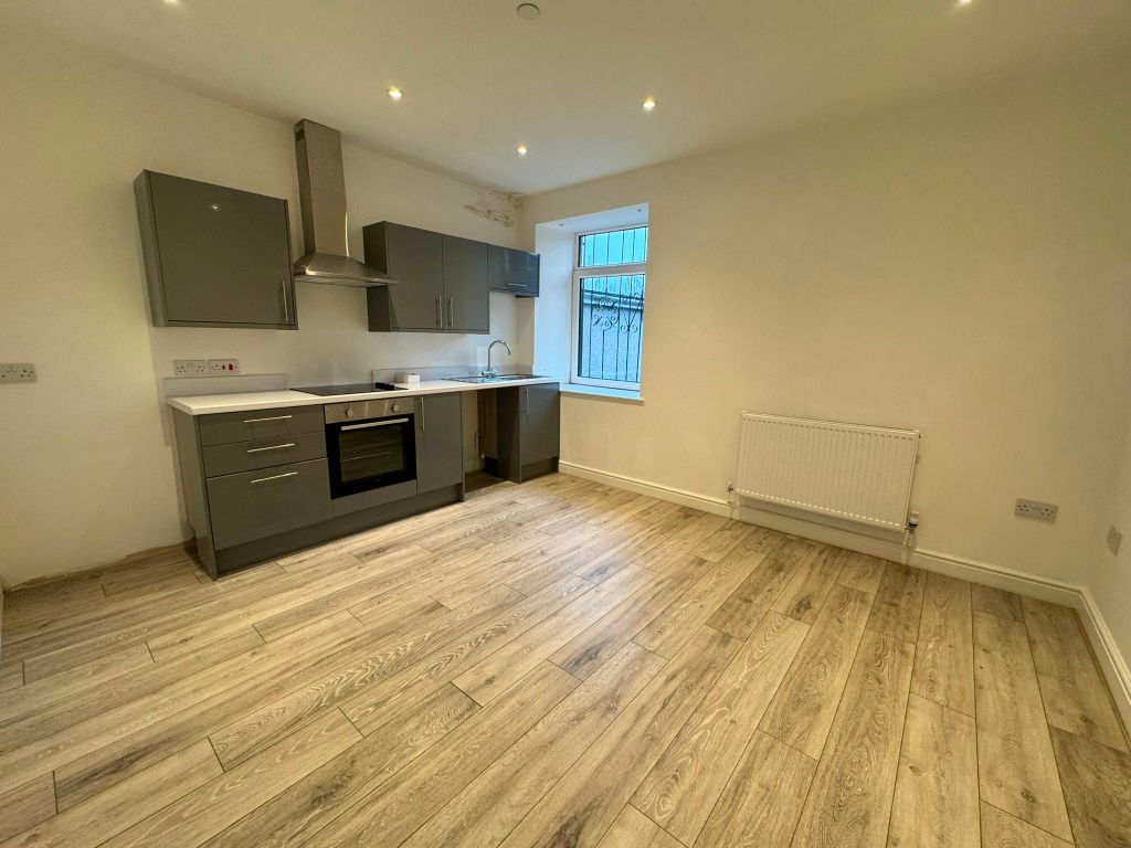 Additional image 2 of 2 bed flat to rentFlat 2, Blue Pearl, Talbot Street, Maesteg CF34