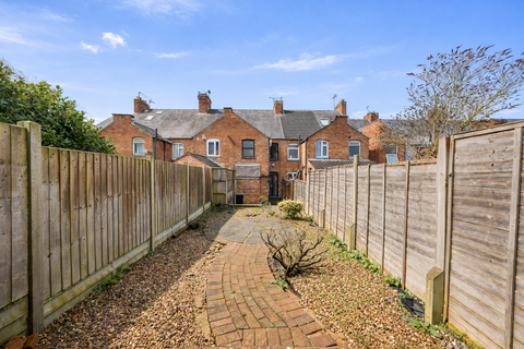 Leopold Road, Clarendon Park, Leicester LE2