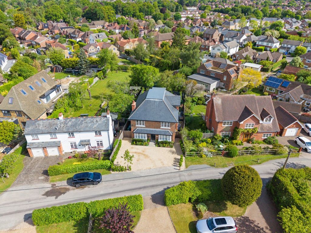 Additional image 20 of 4 bed country house for saleKingswood Avenue, Penn, Buckinghamshire HP10