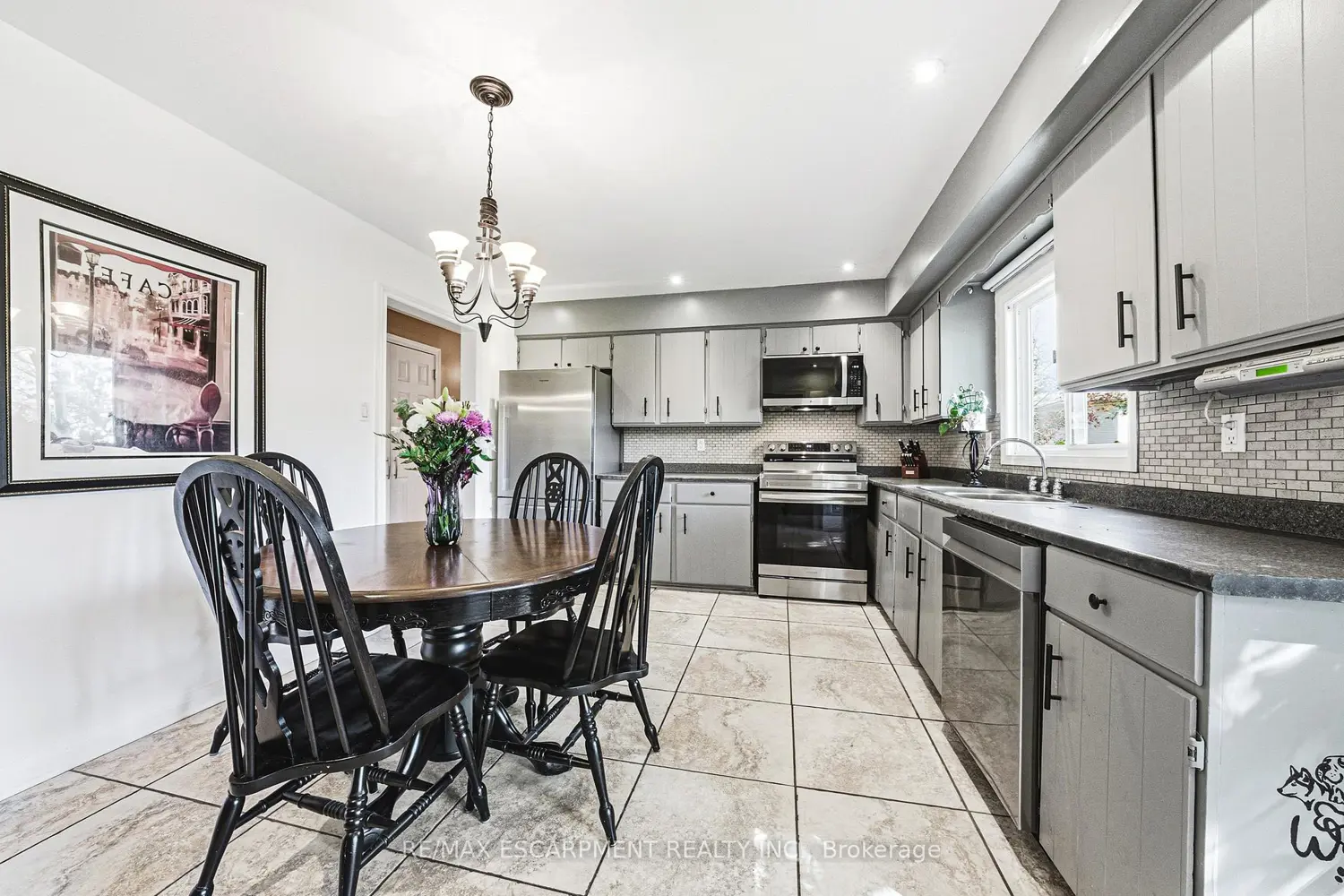 Additional image 8 of 2231 Sandringham Drive