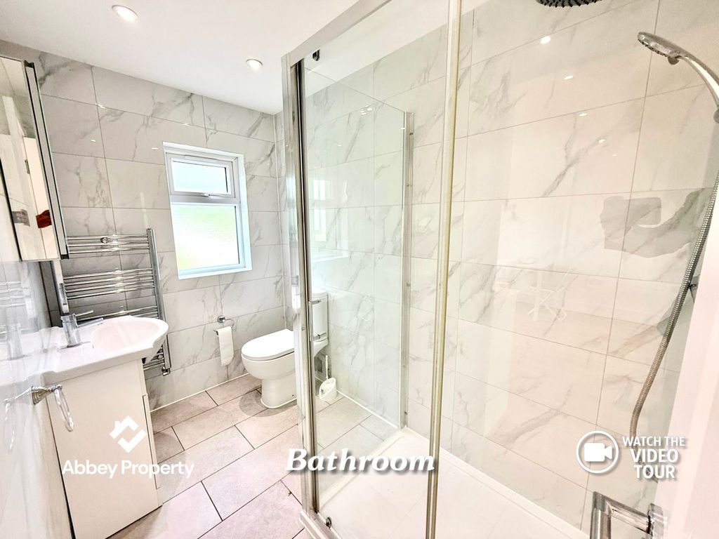Additional image 3 of 3 bed semi-detached house to rentSeymour Road, Luton LU1