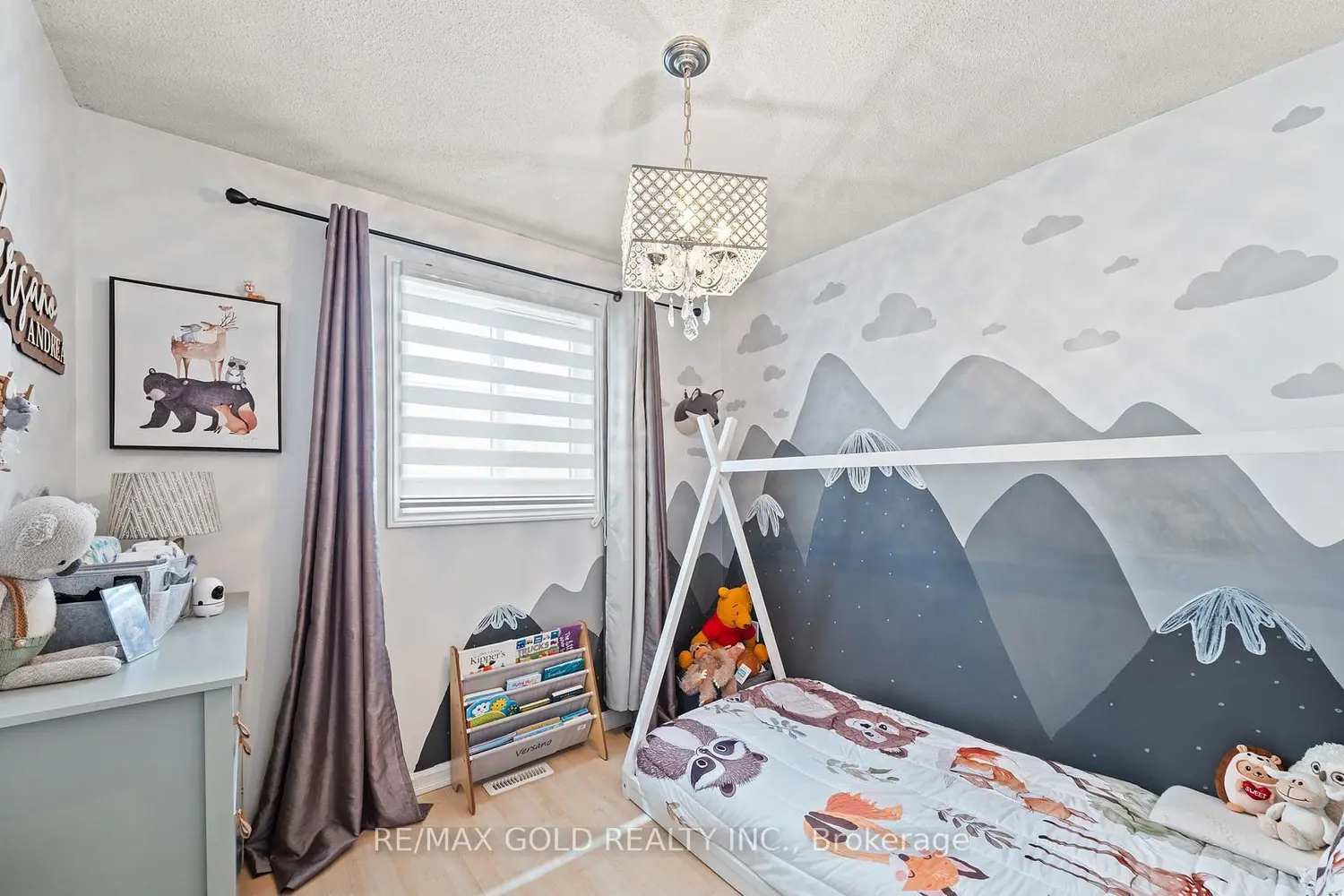 Additional image 10 of 128 Martindale Crescent