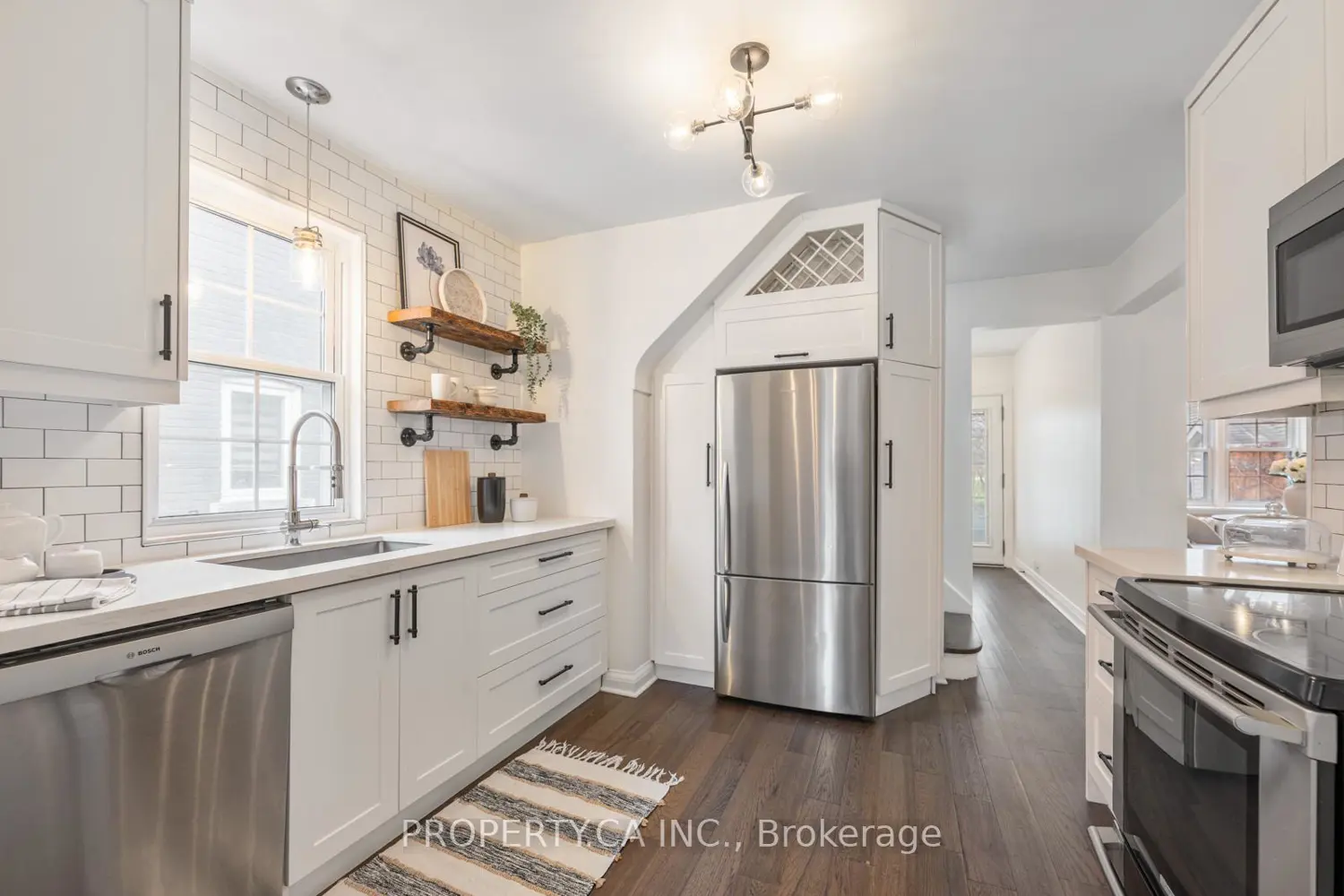 29 Oakfield Drive photo 3