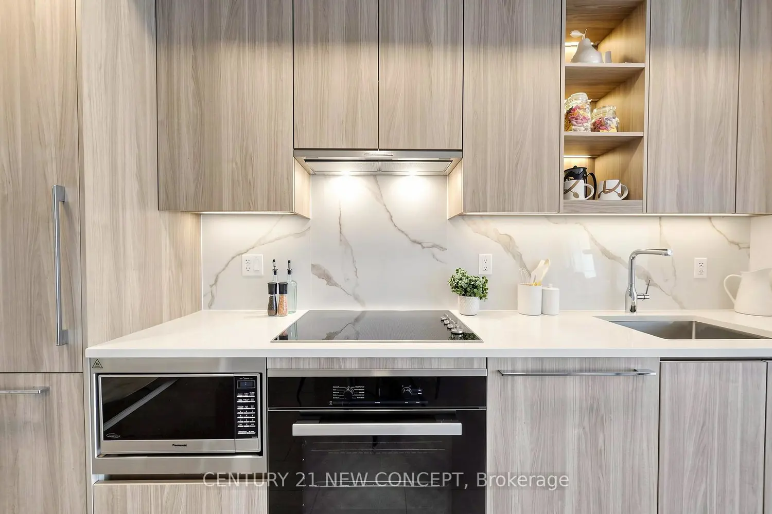 25 Mcmahon Drive 206 photo 5