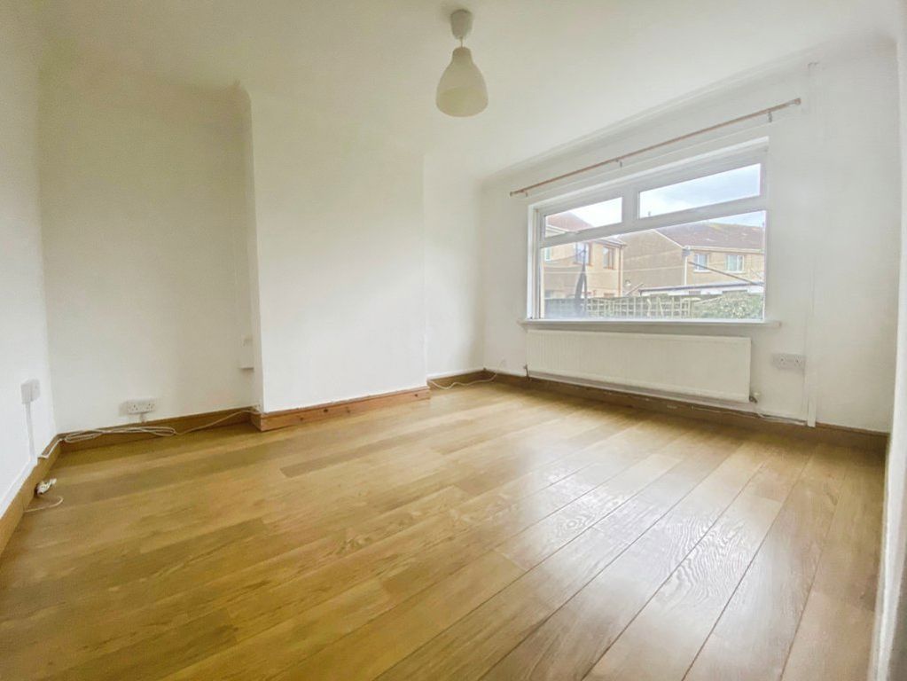 Additional image 4 of 3 bed property to rentGolden Avenue, Sandfields, Port Talbot SA12