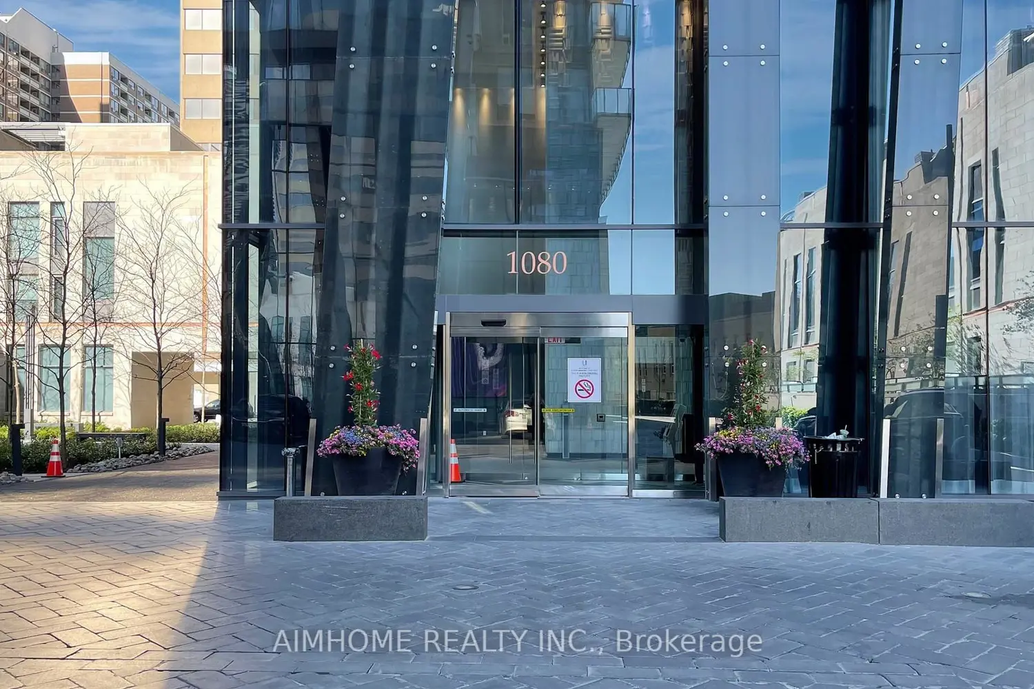 1080 Bay Street 1506