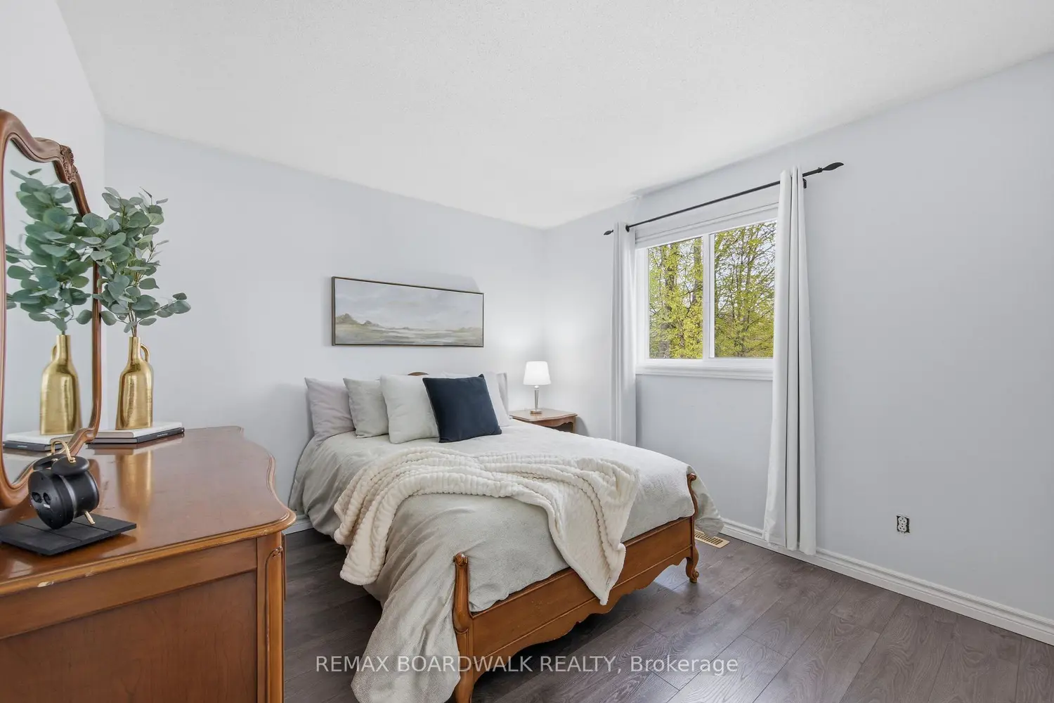 Additional image 4 of 385 Brock Street