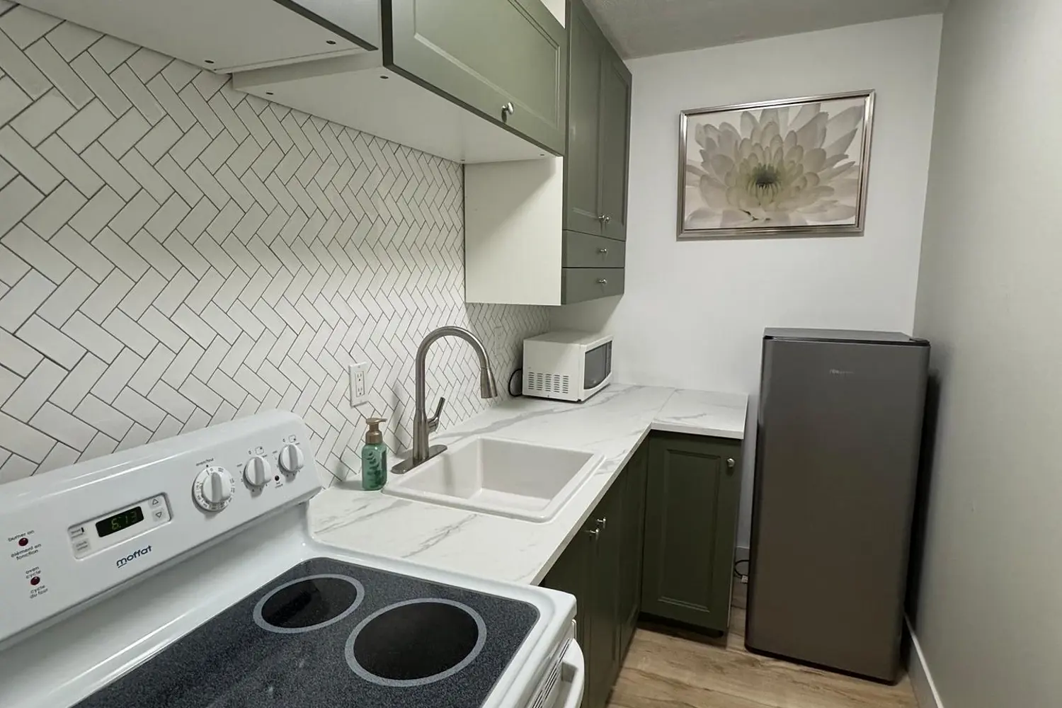 Additional image 3 of 601 Barber Avenue 210