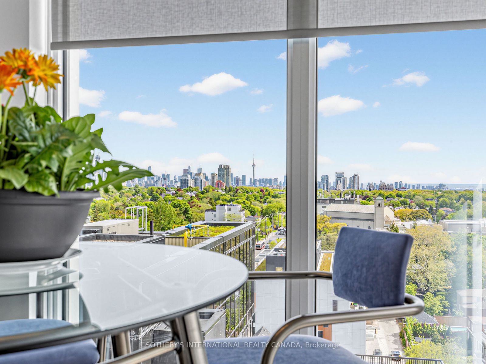 1221-2020 Bathurst Street, Toronto, ON, M5P 0A6