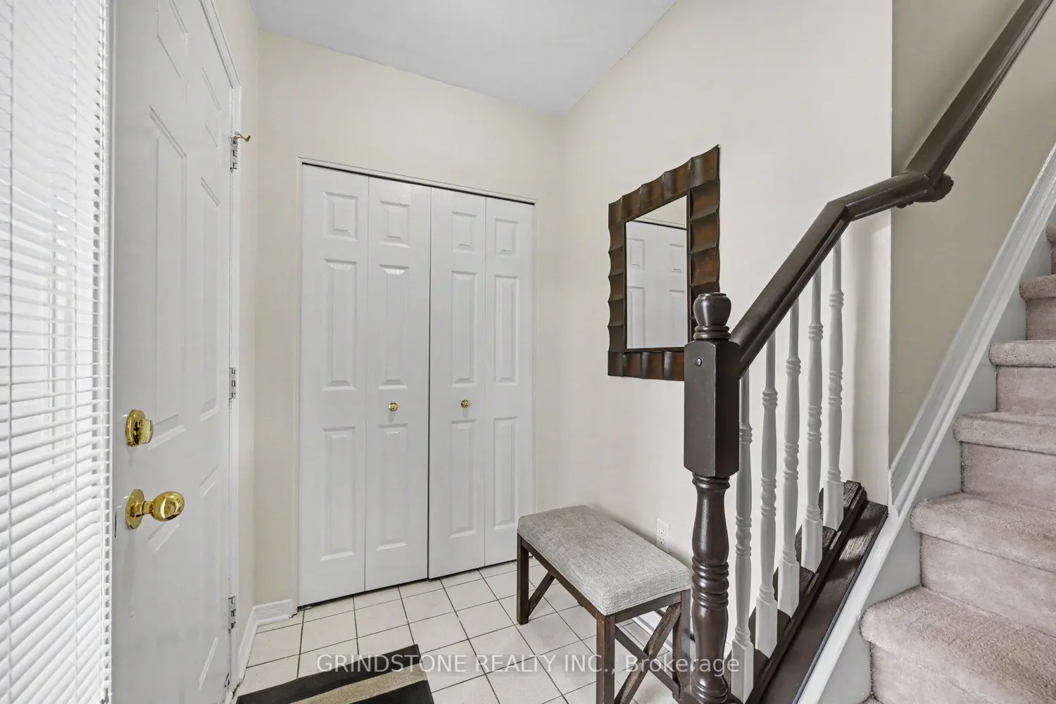 Additional image 3 of 100 Robson Court