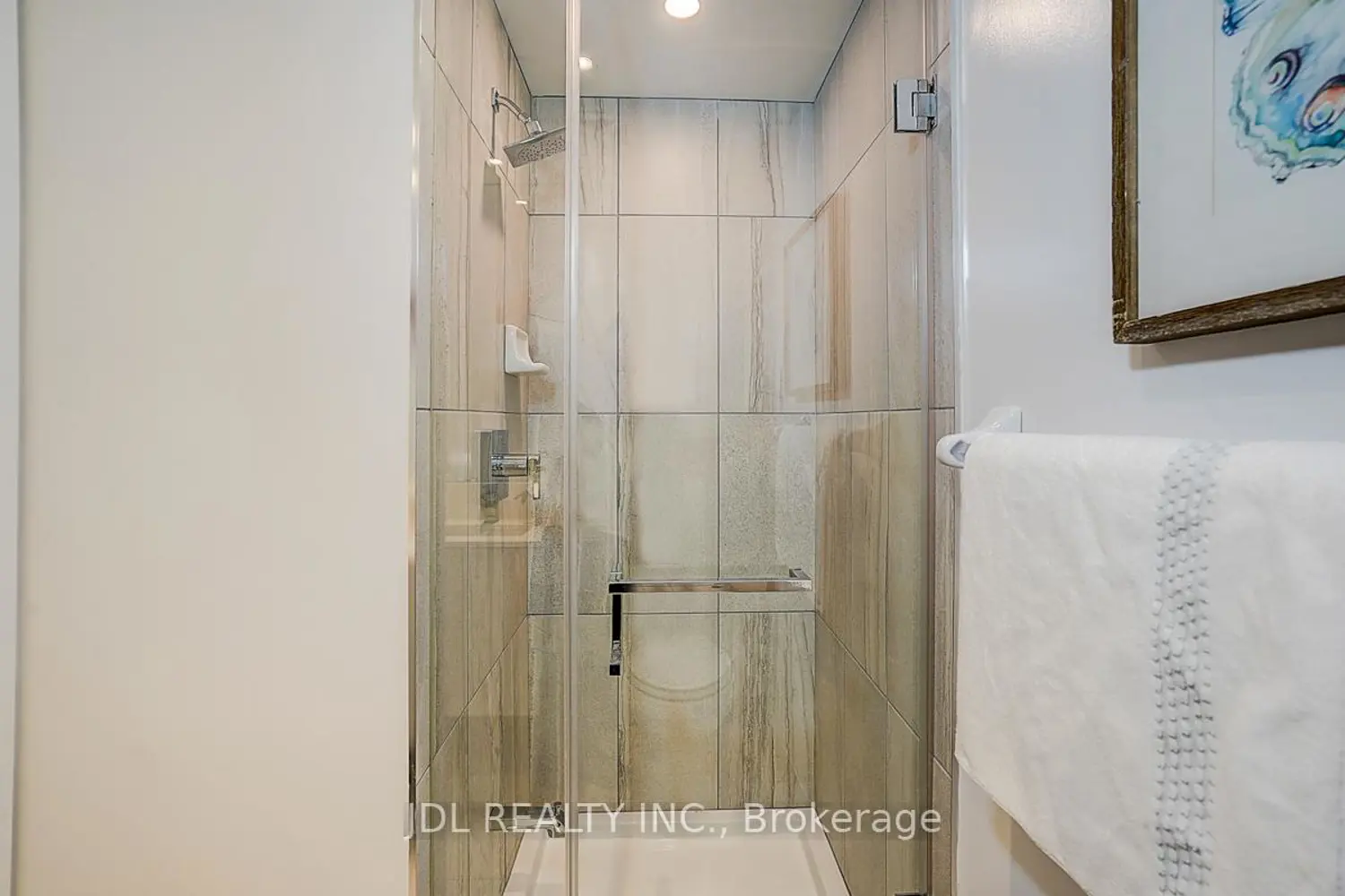 195 Redpath Avenue 3009 photo 4