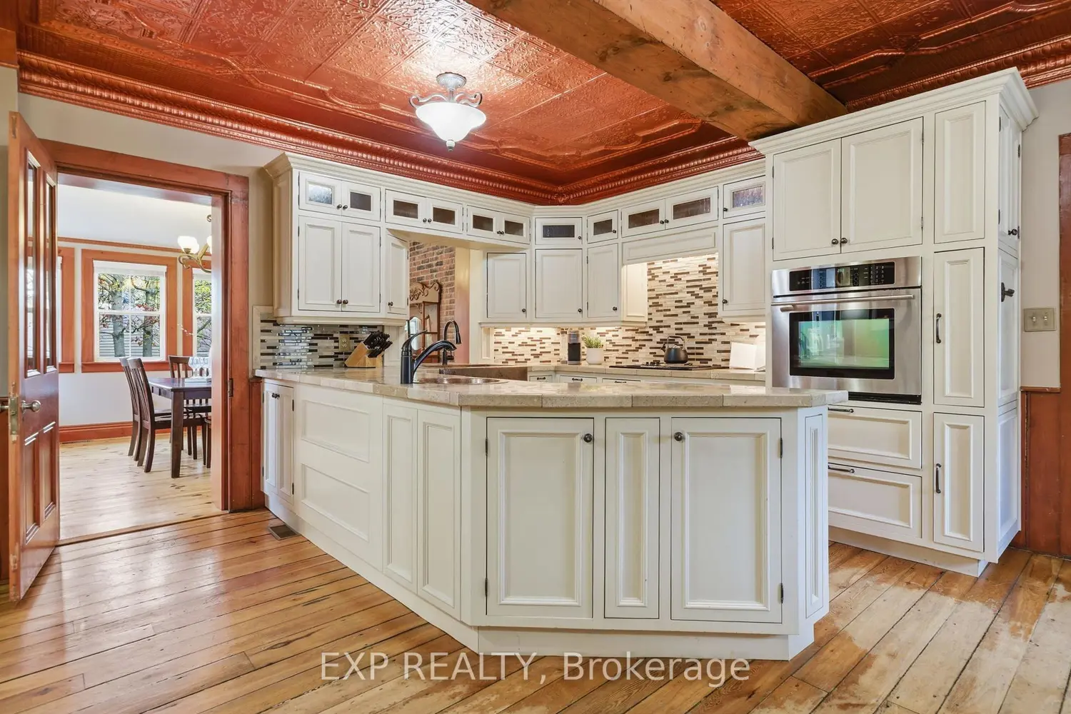 4081 Burnham Street photo 4