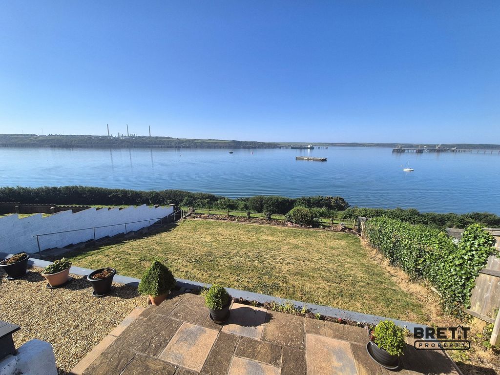 Additional image 8 of 4 bed detached house to rent14 Pointfields Crescent, Hakin, Milford Haven, Pembrokeshire. SA73