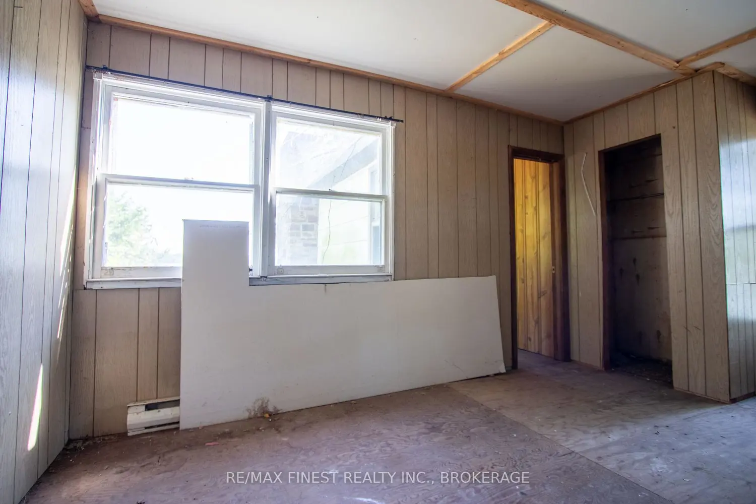 Additional image 14 of 4049 Hiawatha Lane