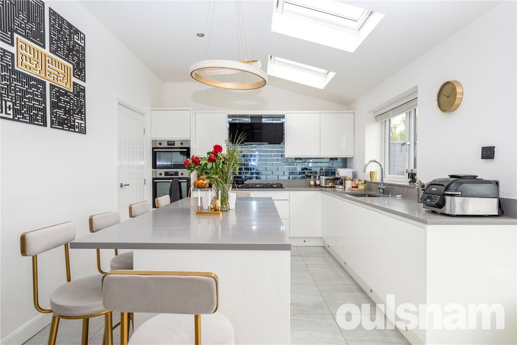 Additional image 8 of 4 bed detached house to rentOld Birmingham Road, Marlbrook, Bromsgrove, Worcestershire B60