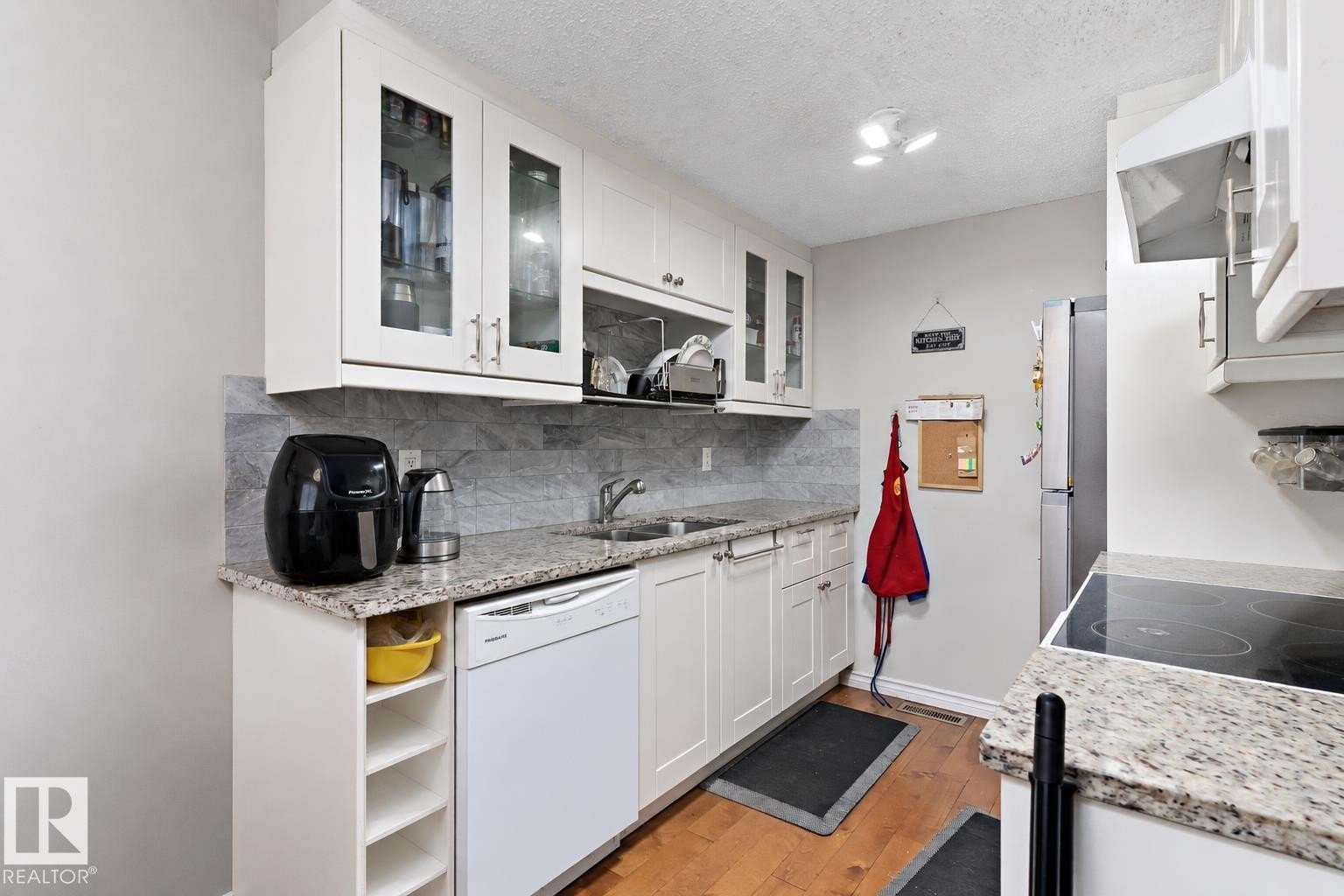 Additional image 8 of 6617 180 Street NW, Edmonton, AB, T5T2A3